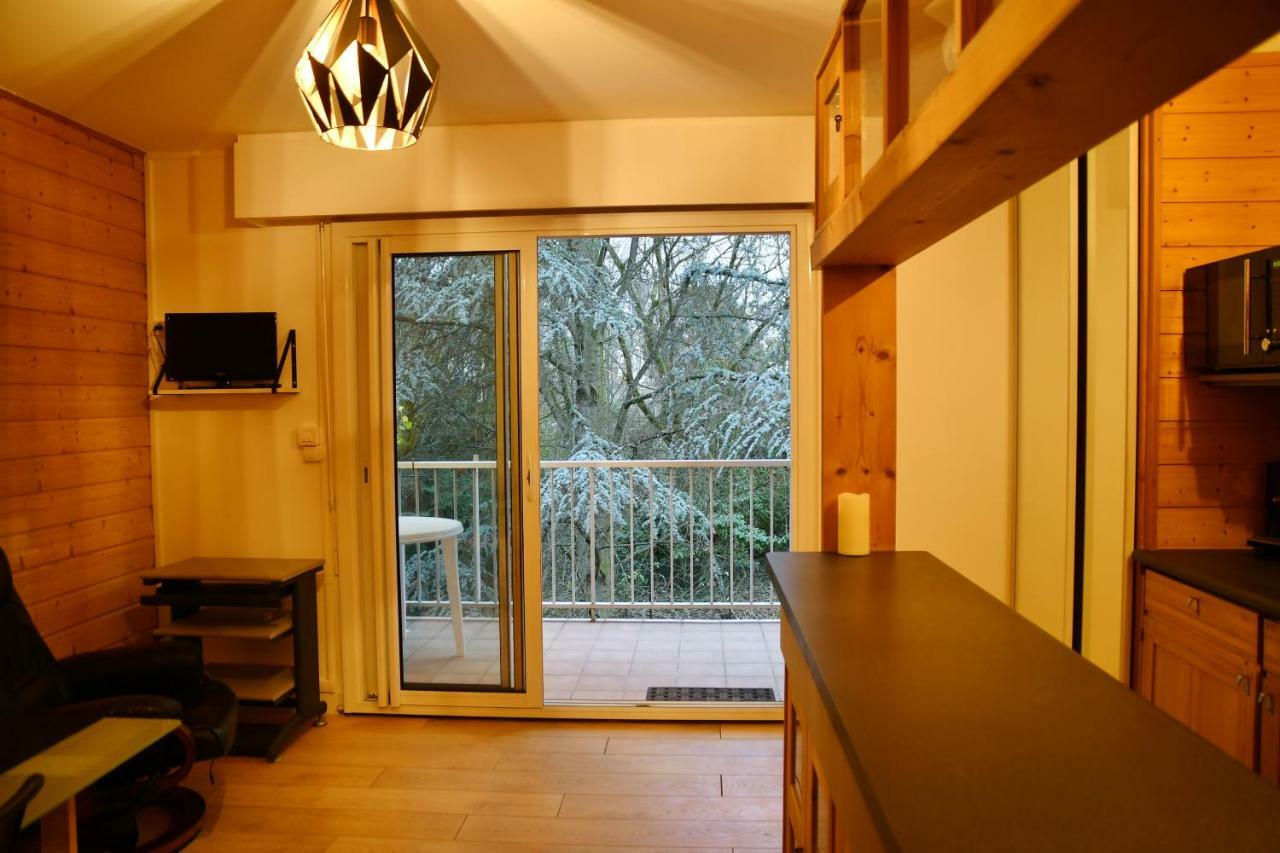 F1 Entier Cosy Style Chalet Montgeron, Proche Paris Exterior photo